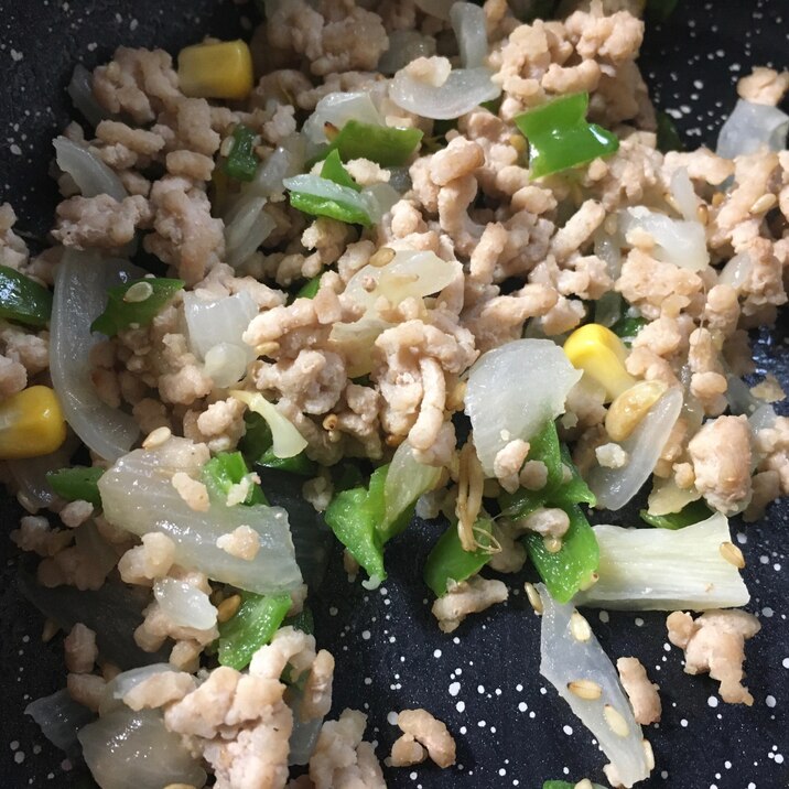 幼児食 豚ひき肉と野菜炒め レシピ 作り方 By えみすけ0309 楽天レシピ